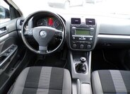 Volkswagen Jetta Sedan 1,4 l 90 kw