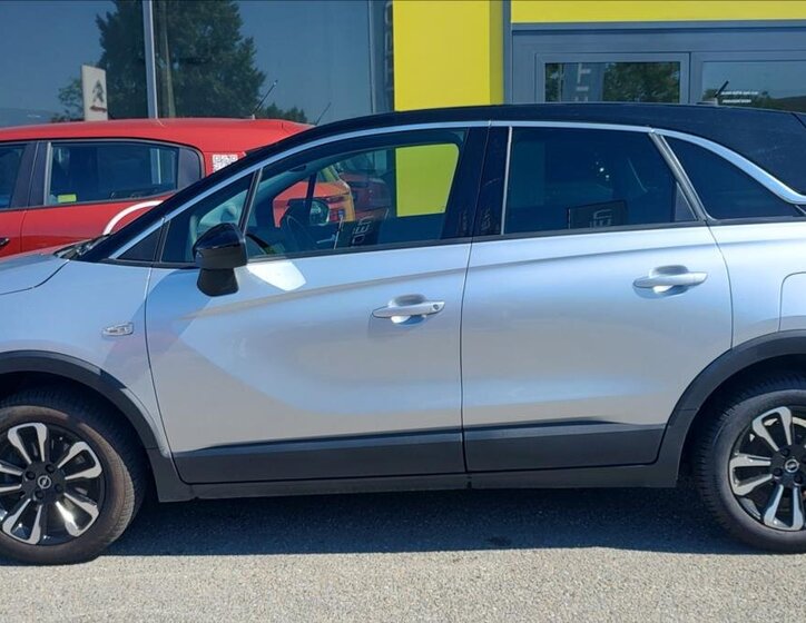 Opel Crossland CUV 1,2 l 96 kw