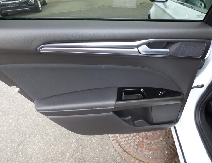 Ford Mondeo Kombi 2,0 l 110 kw