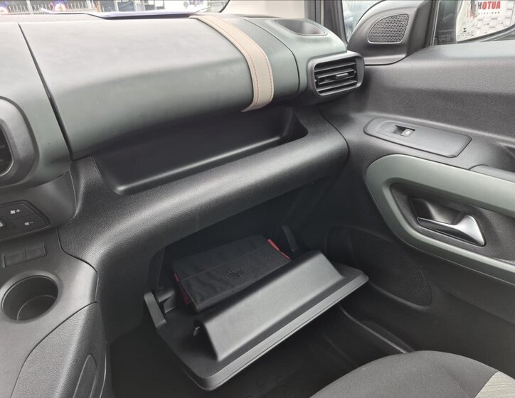 Citroën Berlingo MPV 1,5 l 96 kw