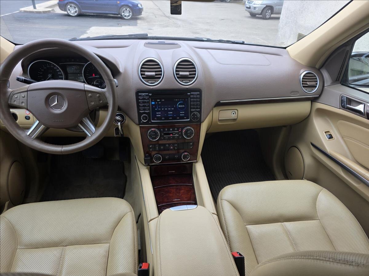Mercedes-Benz GL SUV / Terénní 3,0 l 165 kw