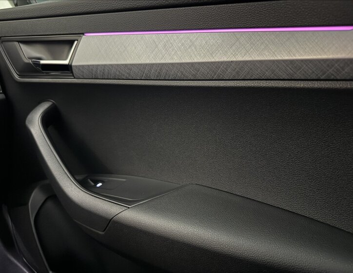 Škoda Karoq SUV / Terénní 2,0 l 85 kw