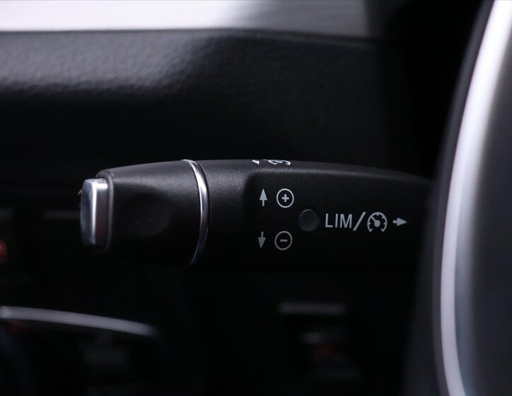 Mercedes-Benz Třídy X Pick-up 2,3 l 140 kw