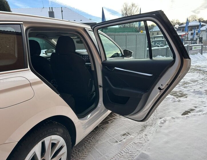 Škoda Octavia Kombi 2,0 l 110 kw