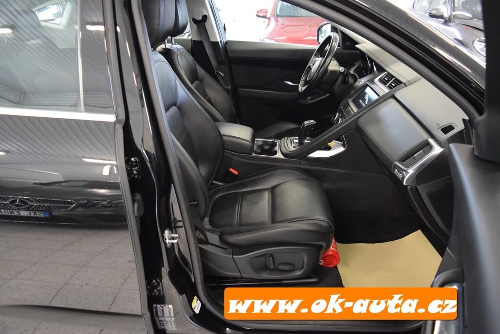 Jaguar F-Pace SUV 2,0 l 110 kw