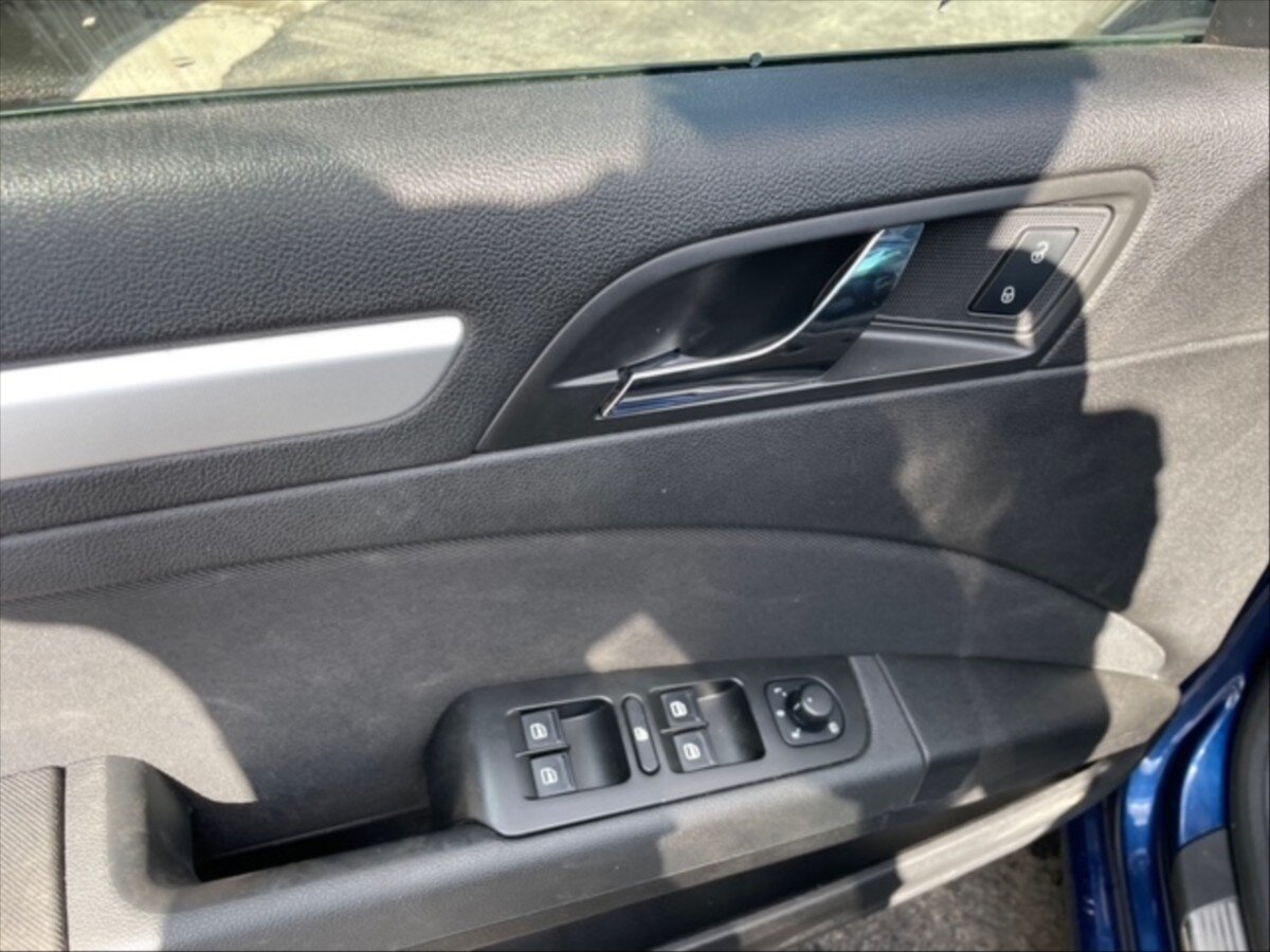 Škoda Superb Kombi 2,0 l 103 kw