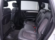Audi Q7 19