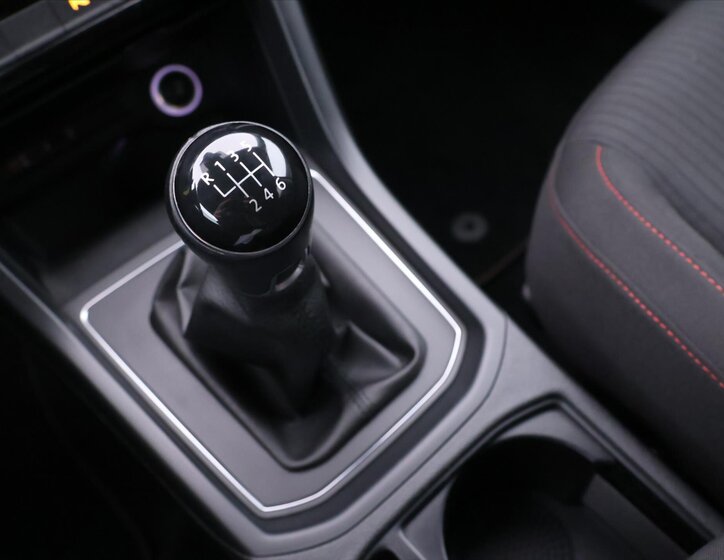 Volkswagen Touran 24