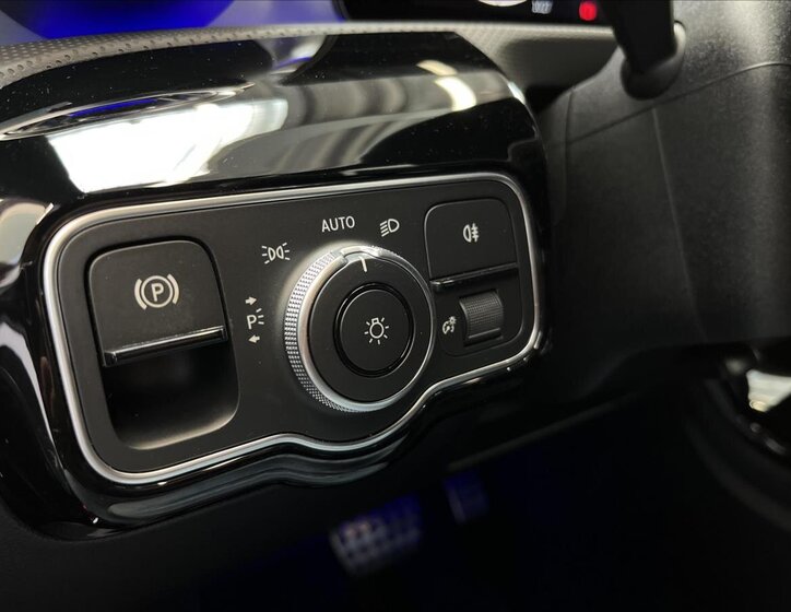 Mercedes-Benz CLA Kombi 2,0 l 110 kw