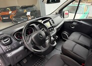 Renault Trafic 10