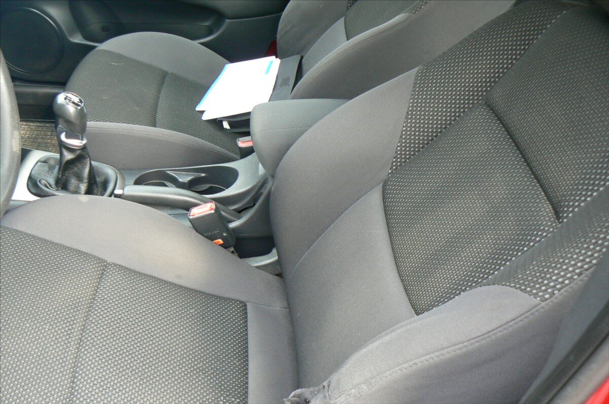 Hyundai i30 Kombi 1,6 l 92 kw