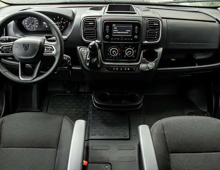 Peugeot Boxer Ostatní 2,2 l 132 kw