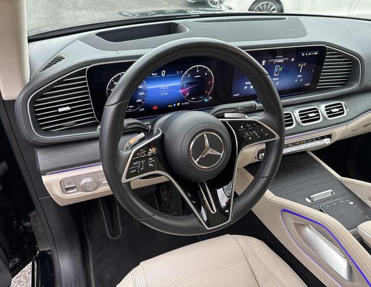 Mercedes-Benz GLE 10
