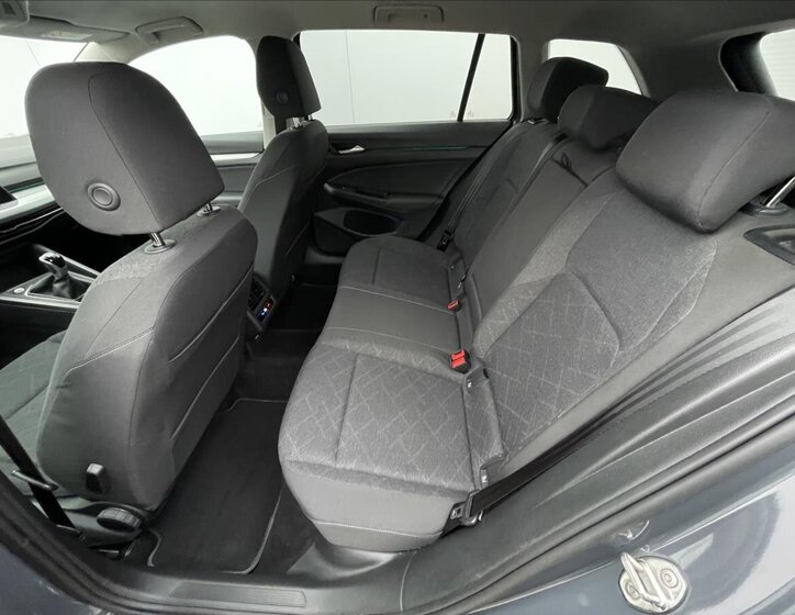 Volkswagen Golf Kombi 1,5 l 96 kw