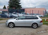 Volkswagen Golf Kombi 1,6 l 77 kw