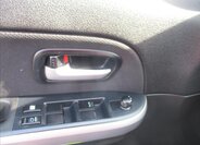 Suzuki Grand Vitara SUV / Terénní 2,4 l 124 kw