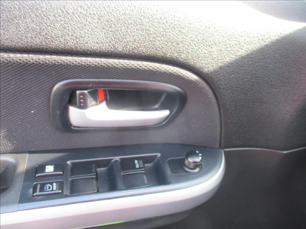 Suzuki Grand Vitara SUV / Terénní 2,4 l 124 kw