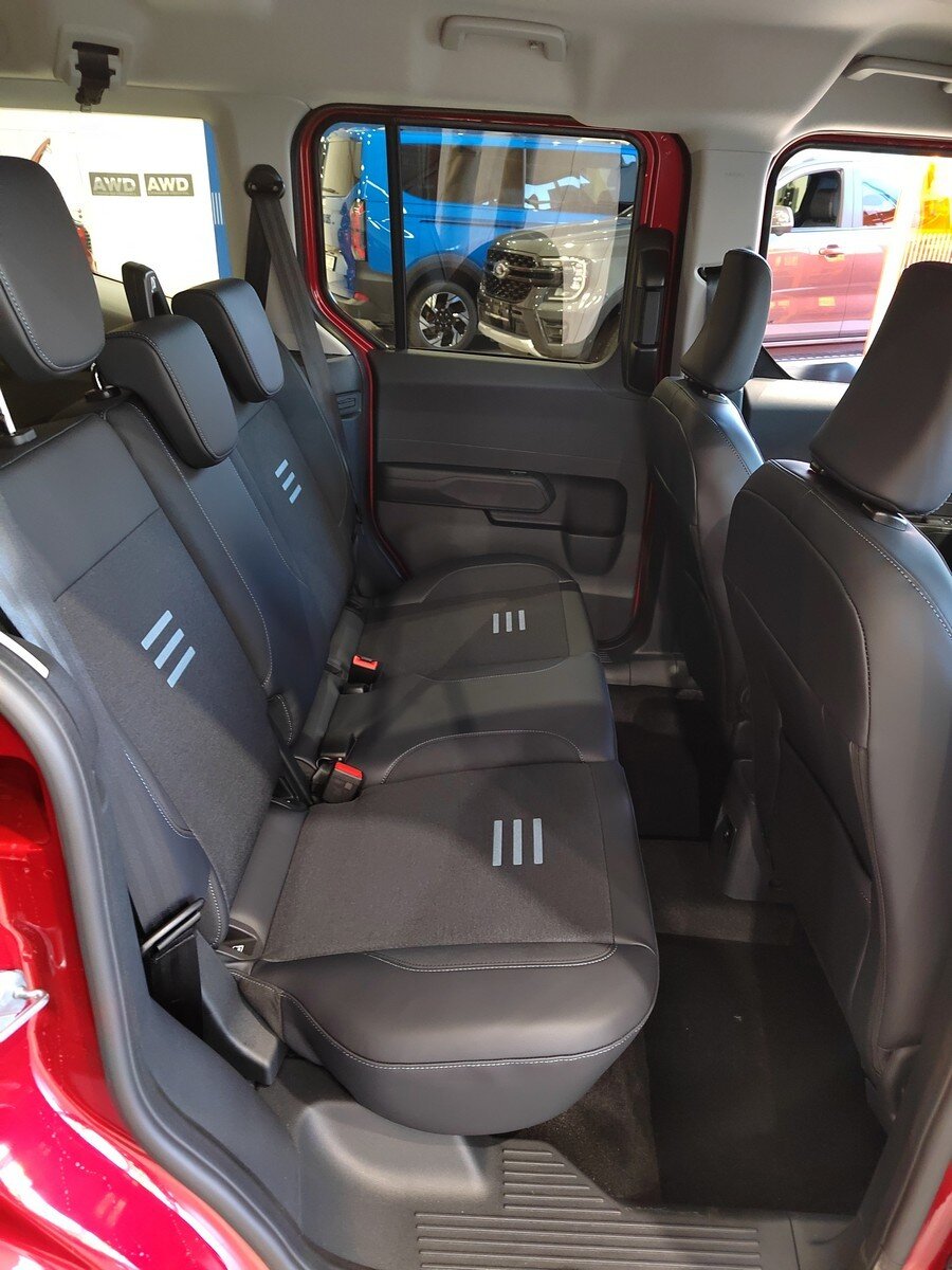 Ford Tourneo Courier MPV 998,0 92 kw