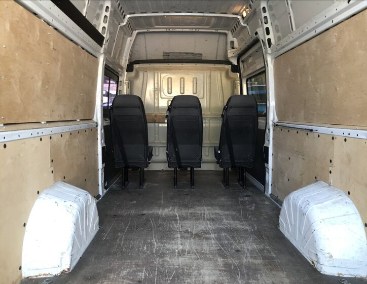 Peugeot Boxer Skříň 2,2 l 110 kw