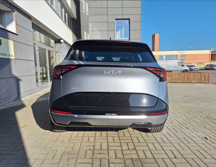 KIA Sportage SUV 1,6 l 0