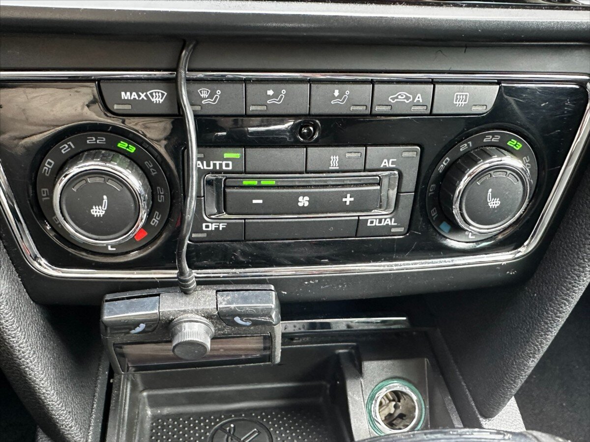 Škoda Superb Kombi 3,6 l 191 kw