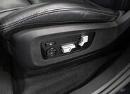 BMW X5 SUV / Terénní 4,4 l 390 kw