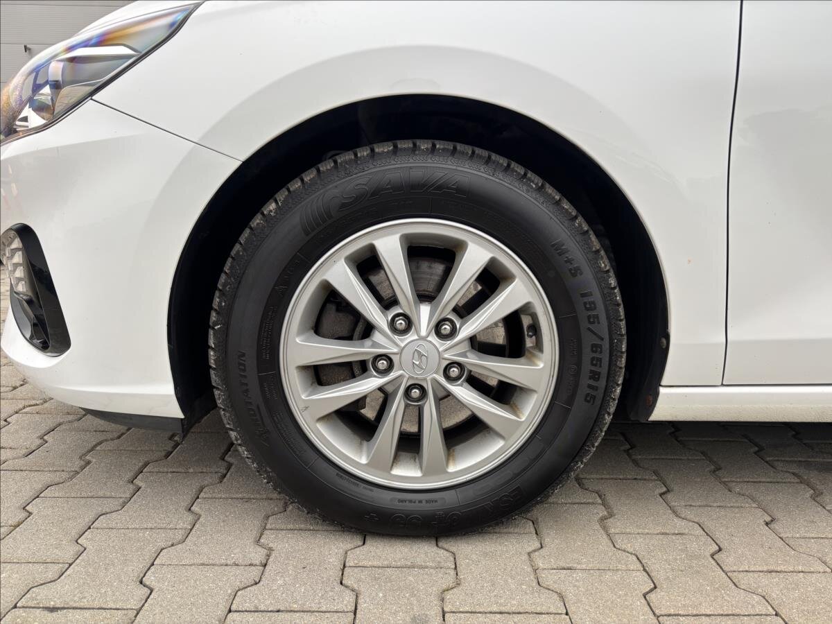 Hyundai i30 Kombi 1,6 l 85 kw