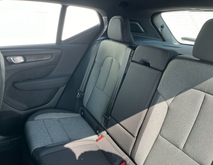 Volvo XC40 SUV 2,0 l 120 kw