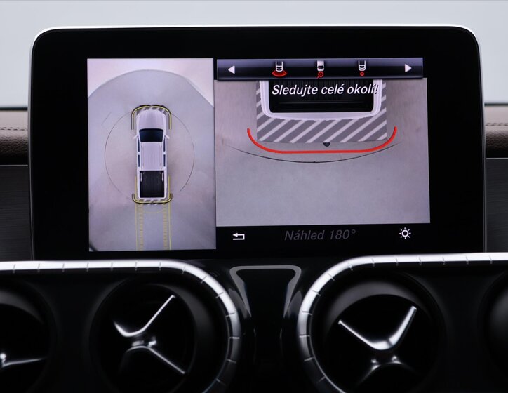 Mercedes-Benz Třídy X Pick-up 2,3 l 140 kw