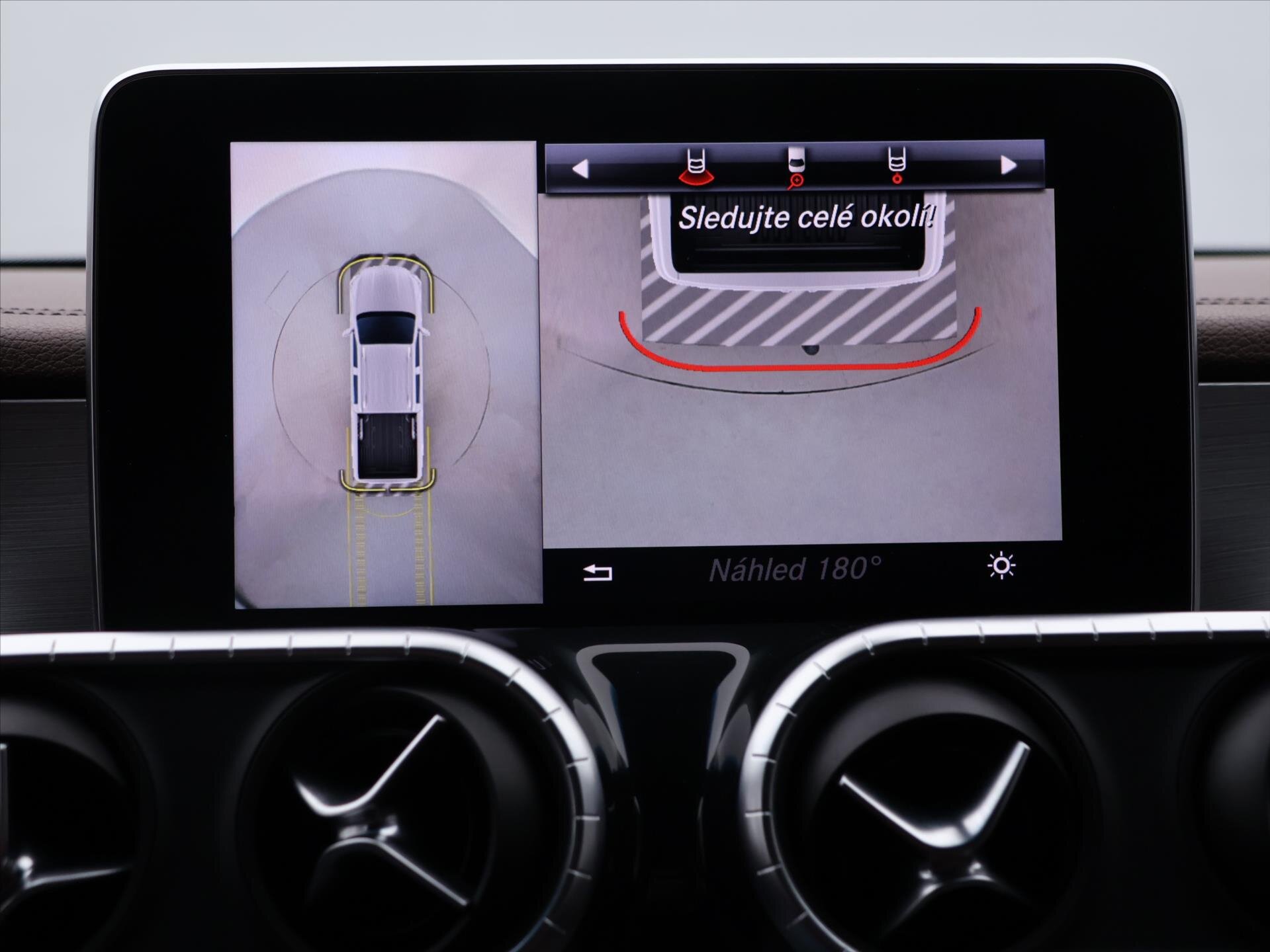 Mercedes-Benz Třídy X Pick-up 2,3 l 140 kw