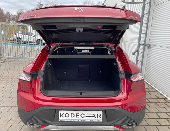 DS Automobiles DS4 7