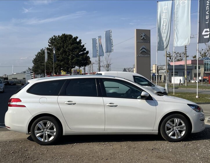Peugeot 308 Kombi 1,6 l 88 kw