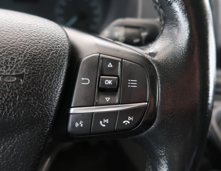 Ford Transit Custom Skříň 2,0 l 77 kw