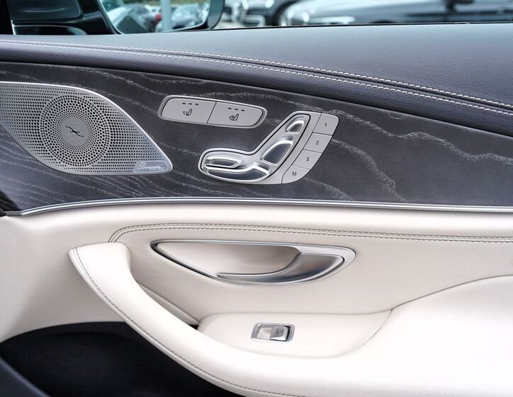 Mercedes-Benz CLS 19