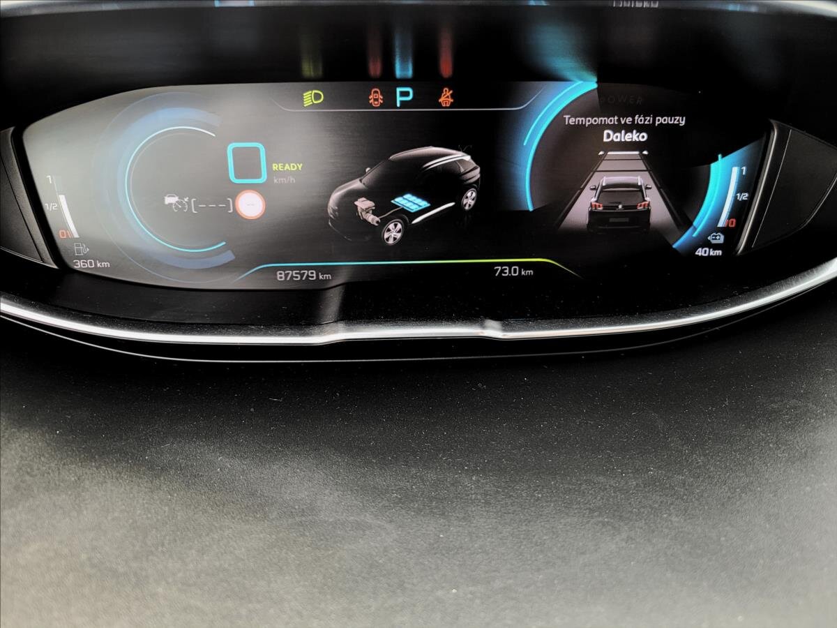 Peugeot 3008 SUV / Terénní 1,6 l 165 kw