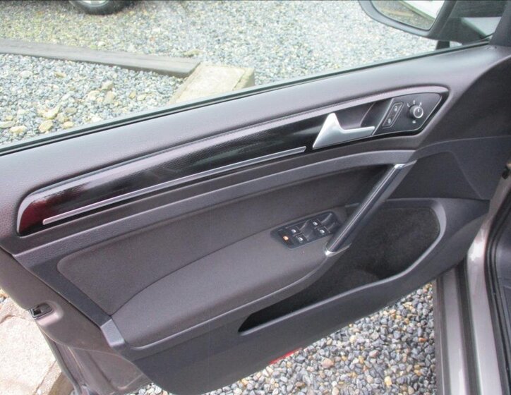 Volkswagen Golf Hatchback 1,4 l 103 kw