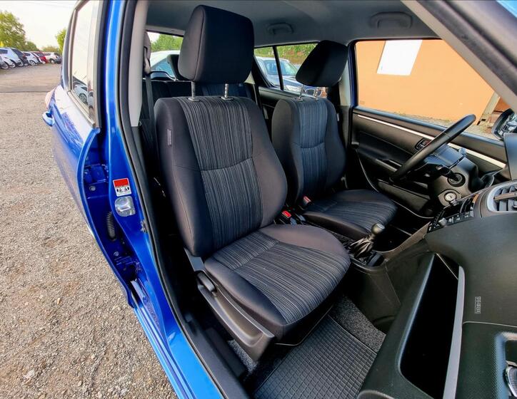 Suzuki Swift 21