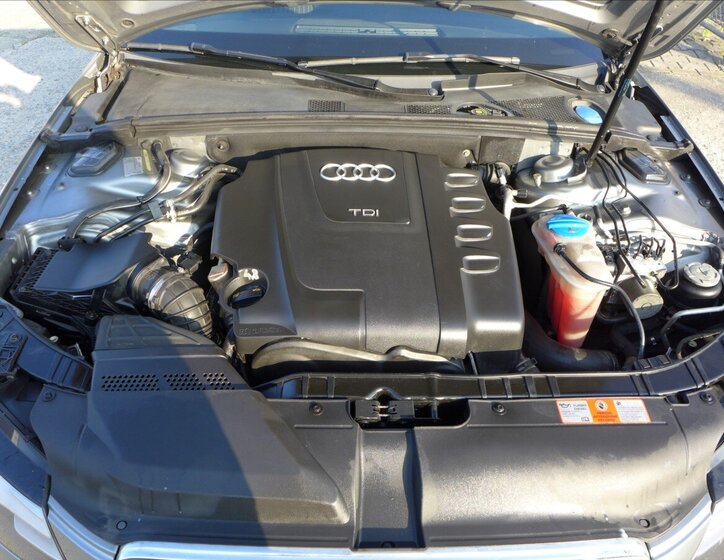 Audi A4 Kombi 2,0 l 105 kw