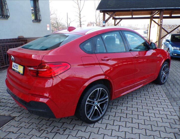 BMW X4 Sedan / Limuzína 3,0 l 190 kw