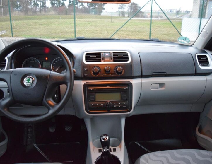 Škoda Roomster 29