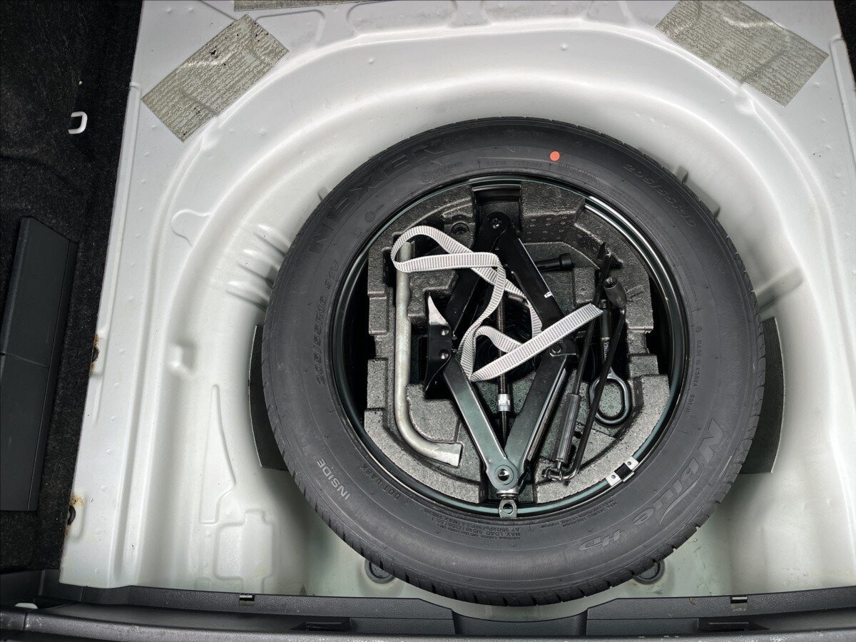 Škoda Superb Kombi 2,0 l 110 kw