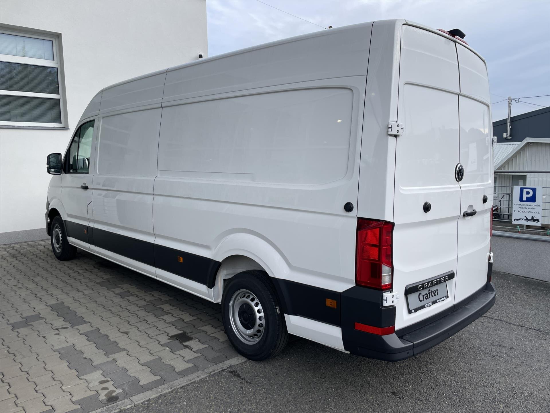 Volkswagen Crafter Skříň 2,0 l 103 kw