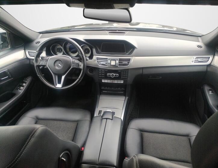 Mercedes-Benz Třídy E 9