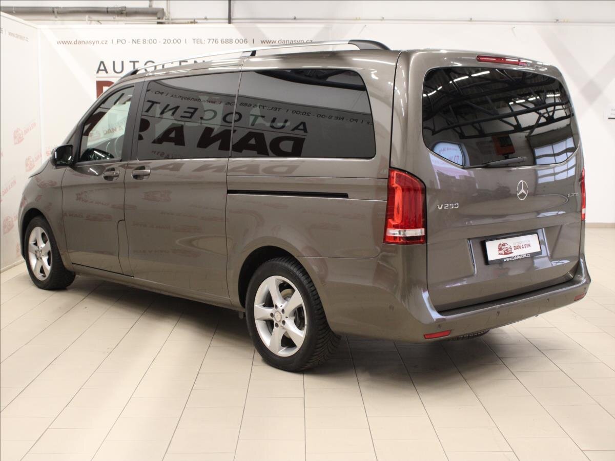 Mercedes-Benz Třídy V Kombi 2,1 l 140 kw