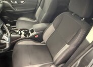Nissan Qashqai SUV / Terénní 1,2 l 85 kw