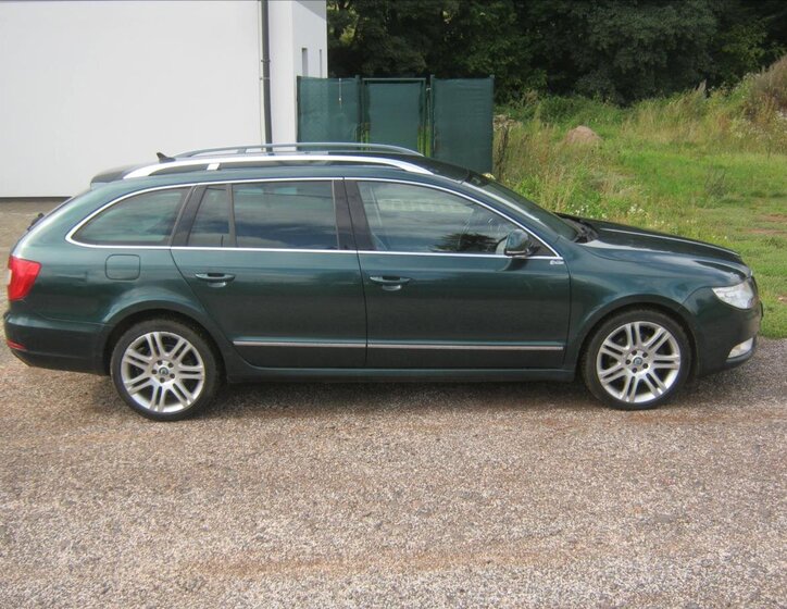 Škoda Superb Kombi 2,0 l 125 kw