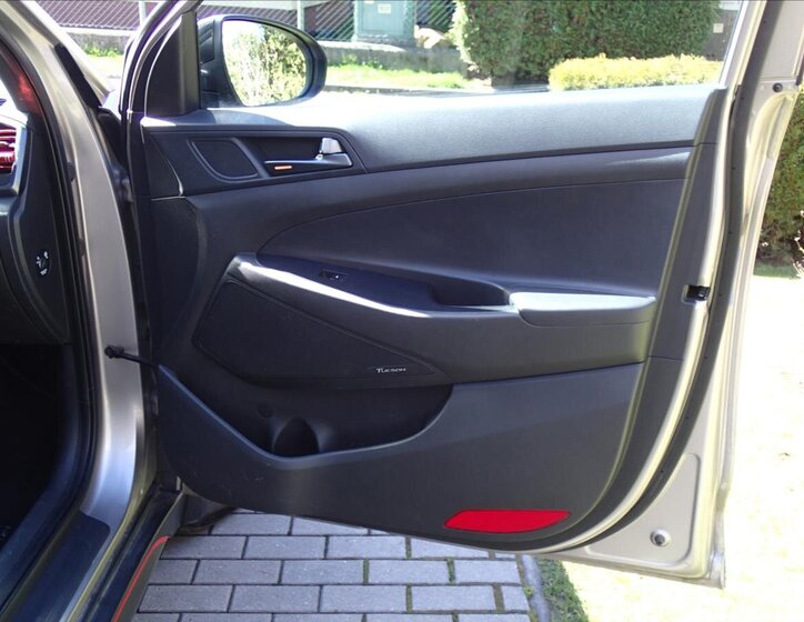 Hyundai Tucson SUV / Terénní 1,6 l 130 kw