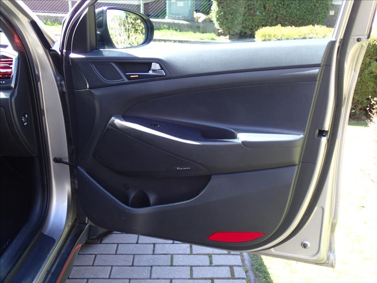 Hyundai Tucson SUV / Terénní 1,6 l 130 kw