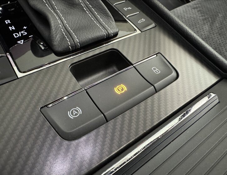 Škoda Superb Kombi 2,0 l 140 kw