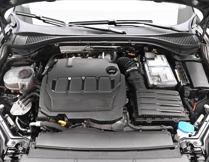 Škoda Superb Kombi 2,0 l 110 kw